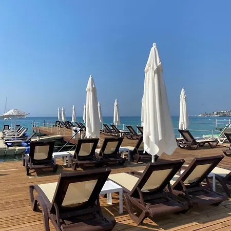 Seaside Apart Lejlighedshotel 2*
