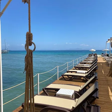 Seaside Apart 3* Didim