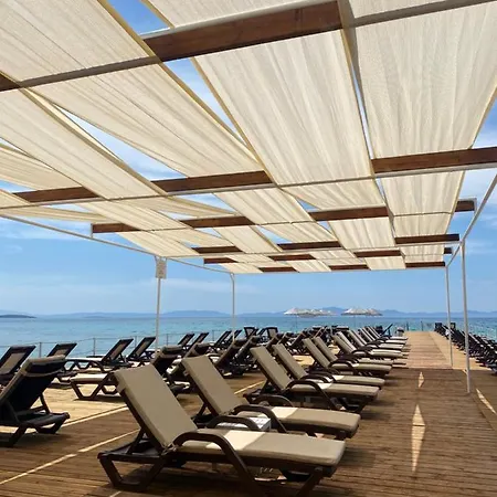 Seaside Apart 3* Didim